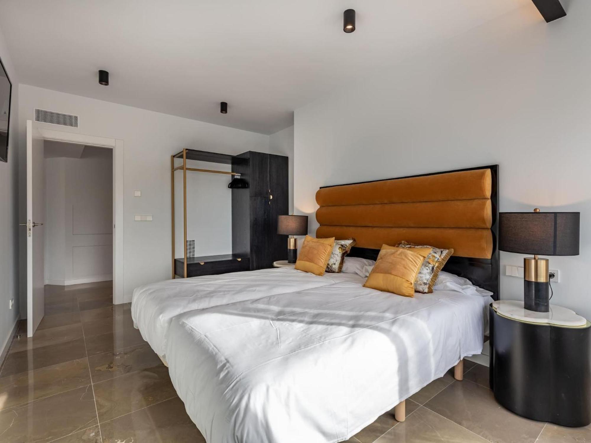 Apartment Luxury Alhambra Penthouse Collection Gran Via *